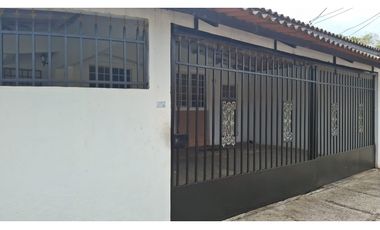 ALQUILER CASA ARRAIJAN
