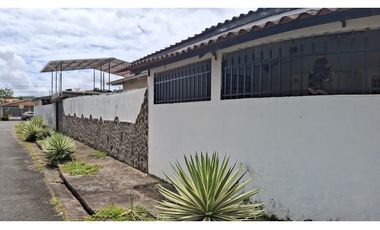 ALQUILER CASA ARRAIJAN