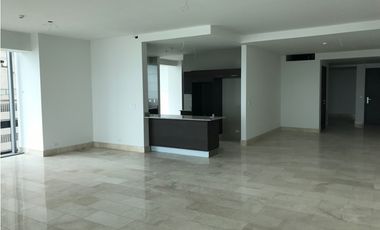 Grand Tower, Punta Pacífica (ID 13282)