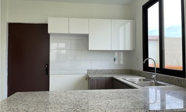 Se Vende Casa Dúplex en Costa Verde, Panamá Oeste