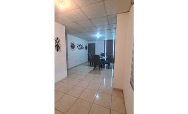 OFERTA - VENDO/ALQUILO CASA EN QUINTAS DEL PACFICO, LA CHORRERA