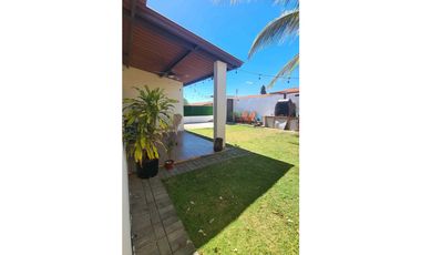 VENDO CASA EN ARBOLEDAS, PANAM OESTE