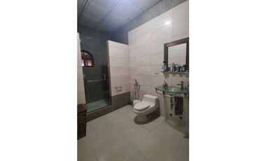 VENDO CASA EN LA CHORRERA
