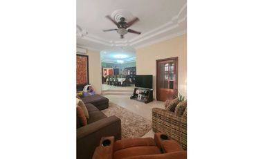 VENDO CASA EN LA CHORRERA