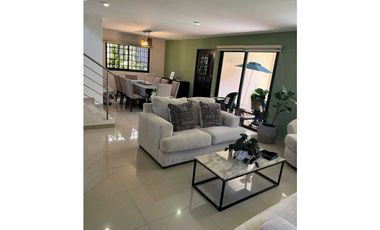 VENDO CASA EN COSTA VERDE - MO