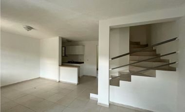 Casa de 72.97m2 en venta en Pedregal. 26-2091