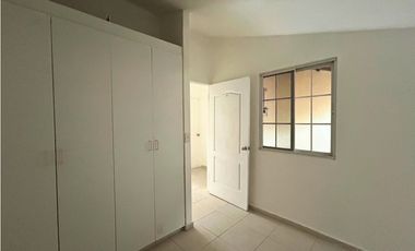 Casa de 72.97m2 en venta en Pedregal. 26-2091