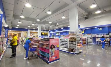 SE VENDE LOCAL EN ALBROOK, PASILLO DE LA CEBRA