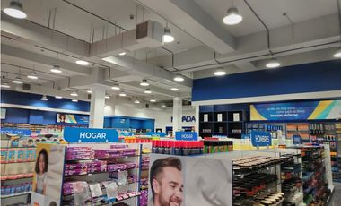 SE VENDE LOCAL EN ALBROOK, PASILLO DE LA CEBRA