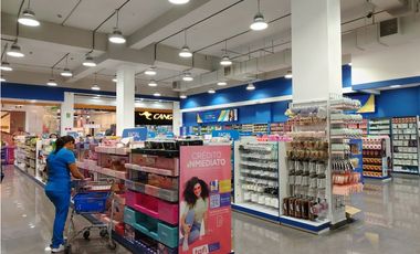 SE VENDE LOCAL EN ALBROOK, PASILLO DE LA CEBRA