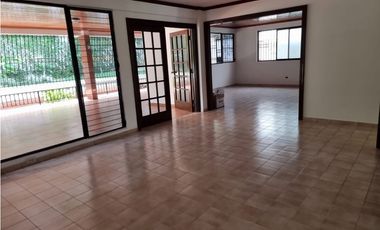 Se Vende Residencia Dos Mares-ubicación privilegiada  (LM)