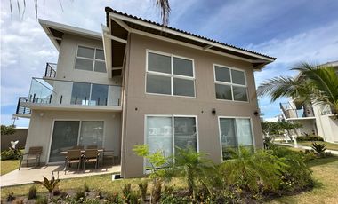 APARTAMENTOS BRISAS DEL MAR EN PLAYA CARACOL (T10) PNVC5-0326