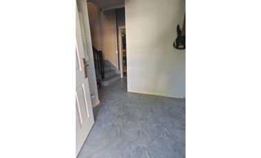 SE VENDE CASA EN LA BOCA