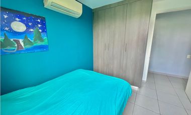 Venta de Apartamento con Línea Blanca en PH Aviñon, El Bosque