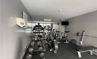 Venta de Apartamento con Línea Blanca en PH Aviñon, El Bosque