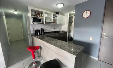 Venta de Apartamento con Línea Blanca en PH Aviñon, El Bosque