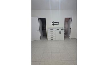 Se Vende casa en Costa Sur -zona exclusiva (LM)