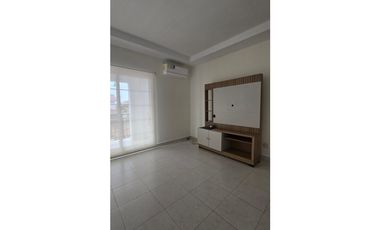 Se Vende casa en Costa Sur -zona exclusiva (LM)