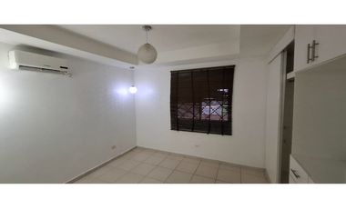 Alquiler de Casa en Residencial Verde Real, La Chorrera, Barrio Colón