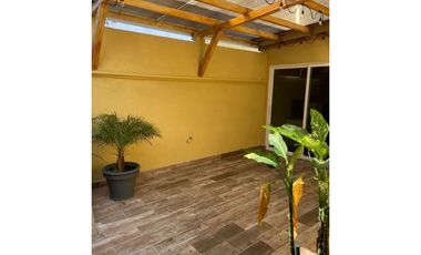 VENTA DE CASA EN VILLA ZAITA