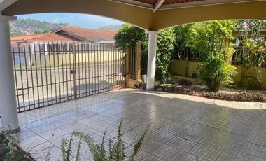 VENTA DE CASA EN VILLA ZAITA