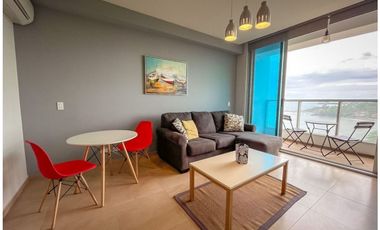 Se Vande Apartamento con vista al mar - Gorgona - PH Royal Palm