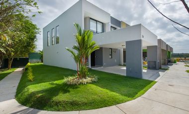 IMATERRA, Venta de Casas Nuevas en Panamá Pacifico, Panamá