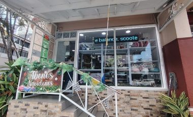 SE ALQUILA LOCAL EN BELLA VISTA