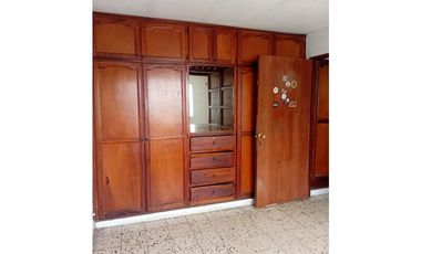 Apartamento Planta Alta  en  Doleguita