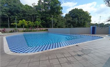 VENTA APARTAMENTO EN BRISAS DEL GOLF PH HACIENDA GOLF