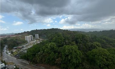 VENTA APARTAMENTO EN BRISAS DEL GOLF PH HACIENDA GOLF