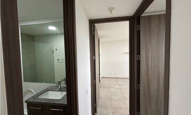 VENTA APARTAMENTO EN BRISAS DEL GOLF PH HACIENDA GOLF