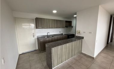 VENTA APARTAMENTO EN BRISAS DEL GOLF PH HACIENDA GOLF