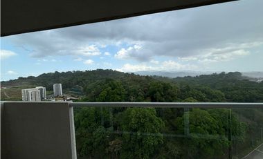 VENTA APARTAMENTO EN BRISAS DEL GOLF PH HACIENDA GOLF