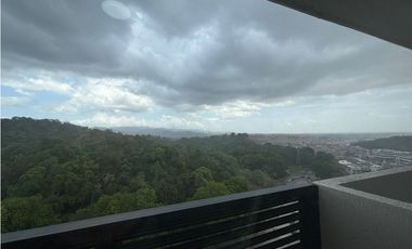 VENTA APARTAMENTO EN BRISAS DEL GOLF PH HACIENDA GOLF