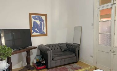 Confortable y versatil casa con uso habitacional o comercial