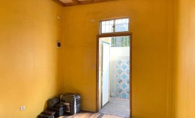 Confortable y versatil casa con uso habitacional o comercial