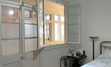 Confortable y versatil casa con uso habitacional o comercial