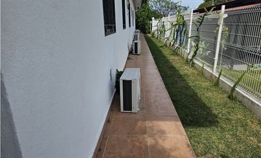 VENTA DE CASA AMOBLADA EN CORONADO (NEGOCIABLE)