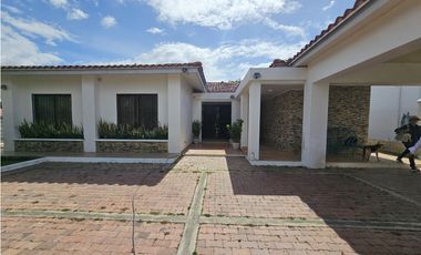 VENTA DE CASA AMOBLADA EN CORONADO (NEGOCIABLE)