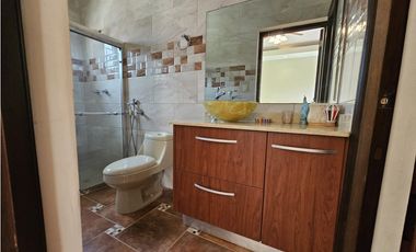 VENTA DE CASA AMOBLADA EN CORONADO (NEGOCIABLE)