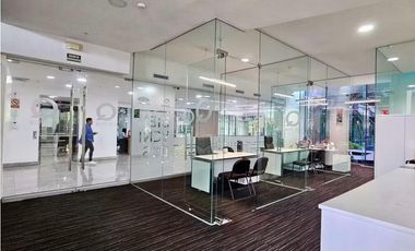 Se Alquila Local Comercial de Lujo en Oceania Business Plaza