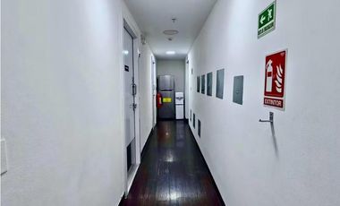 Se Alquila Local Comercial de Lujo en Oceania Business Plaza