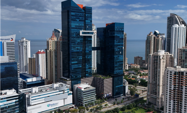 Se Alquila Local Comercial de Lujo en Oceania Business Plaza