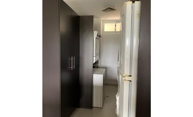 VENTA APARTAMENTO AMOBLADO VIA CENTENARIO