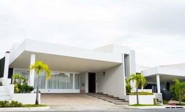 ALQUILER CASA DE PLAYA EN CORONADO