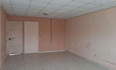 VENTA CASA EN ARRAIJAN RESIDENCIAL VILLAS DE LAGO EMPERADOR (OF)