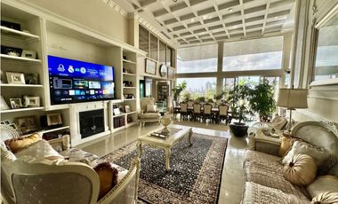 Se vende mansión en Altos de Panamá