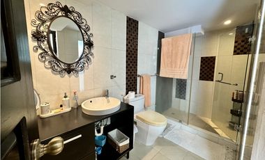 Se vende mansión en Altos de Panamá