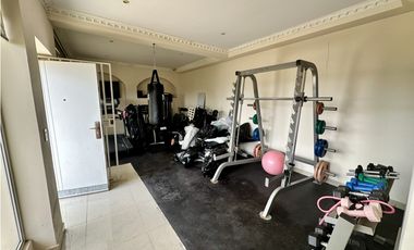 Se vende mansión en Altos de Panamá